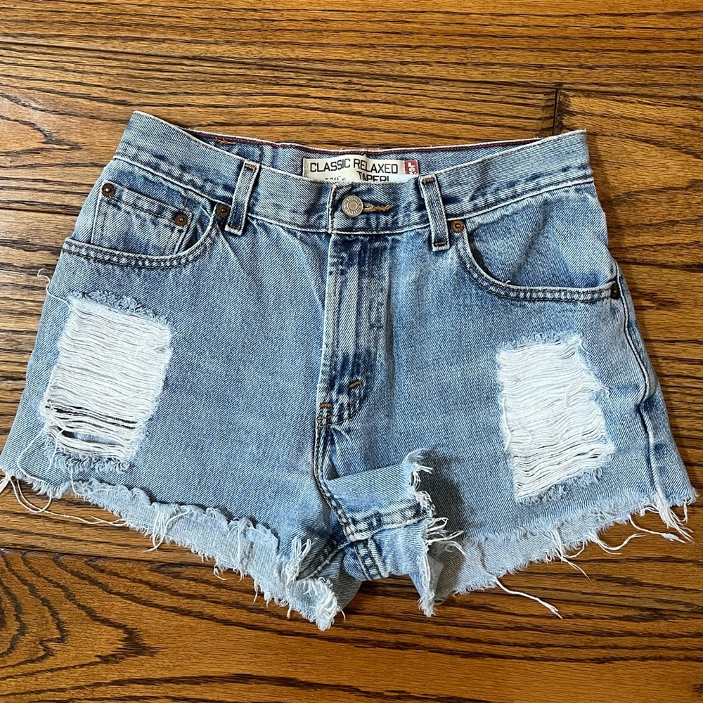 Vintage levis denim shorts
